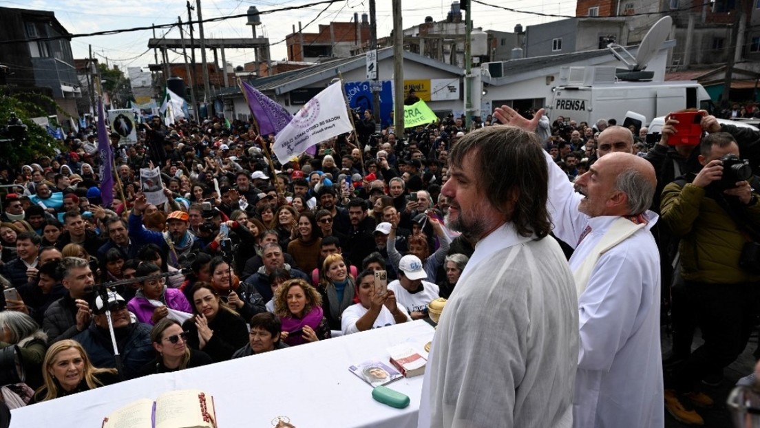 Sacerdotes de barrios populares de Argentina expresan "gran preocupación" por la situación social