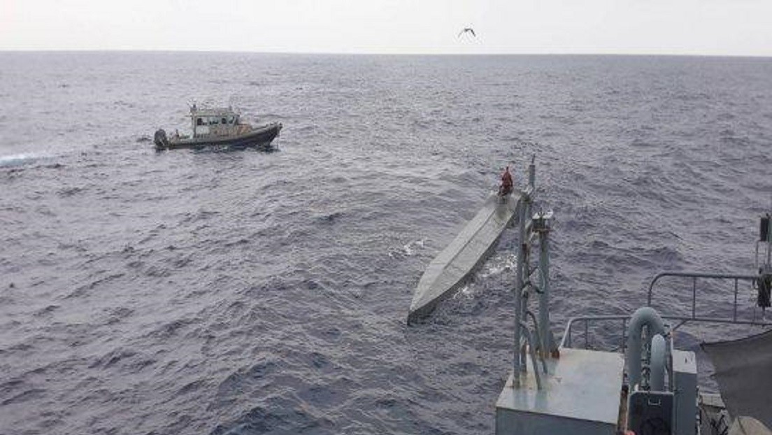 Hallan en Colombia un semisumergible con casi 800 kilos de cocaína