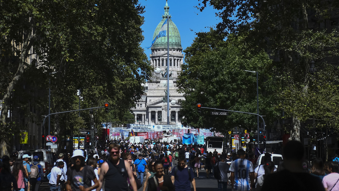 "Mafiosos" y "antidemocráticos": Gobierno de Milei arremete contra sectores que se suman al paro