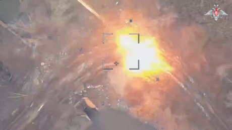 Tanques ucranianos Leopard 2 arden tras ataques precisos de tropas rusas (VIDEO)