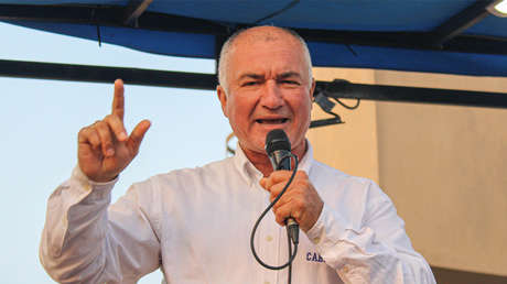 Alcalde peruano sobrevive tras ser baleado durante celebración de Año Nuevo