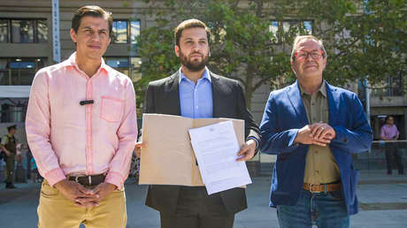 Alcaldes chilenos piden a Boric utilizar el "2 % constitucional" para atender crisis de seguridad