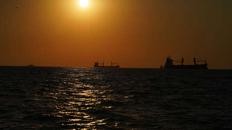 Reino Unido reporta un "incidente" a la entrada del mar Rojo