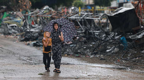 Las inundaciones a causa de las fuertes lluvias provocan más sufrimiento en el norte de Gaza