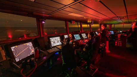 El buque de guerra británico HMS Diamond