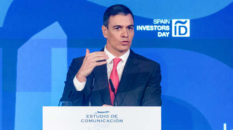 España "estudiará" la propuesta de EE.UU. de enviar oficiales de enlace a la misión en el mar Rojo