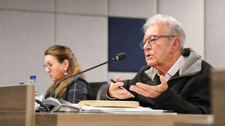 El auge y caída del general Arias Cabrales que no podrá exhibir sus condecoraciones en Colombia