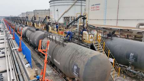 Rusia se convierte en el mayor proveedor de petróleo a China tras superar a Arabia Saudita