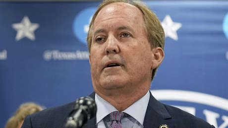 Texas acusa al Gobierno de Joe Biden de trabajar con los cárteles de tráfico de migrantes