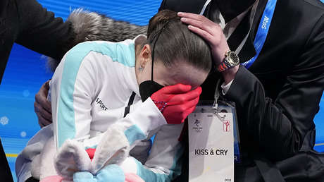 Moscú sobre la descalificación de la patinadora Valíeva: "Le declararon la guerra al deporte ruso"