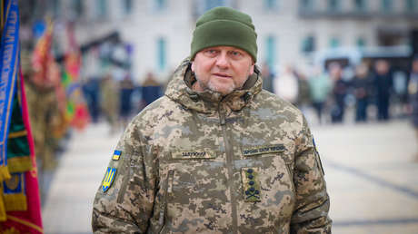 WP: Zelenski destituirá a Zaluzhny para "remozar" la situación en el frente