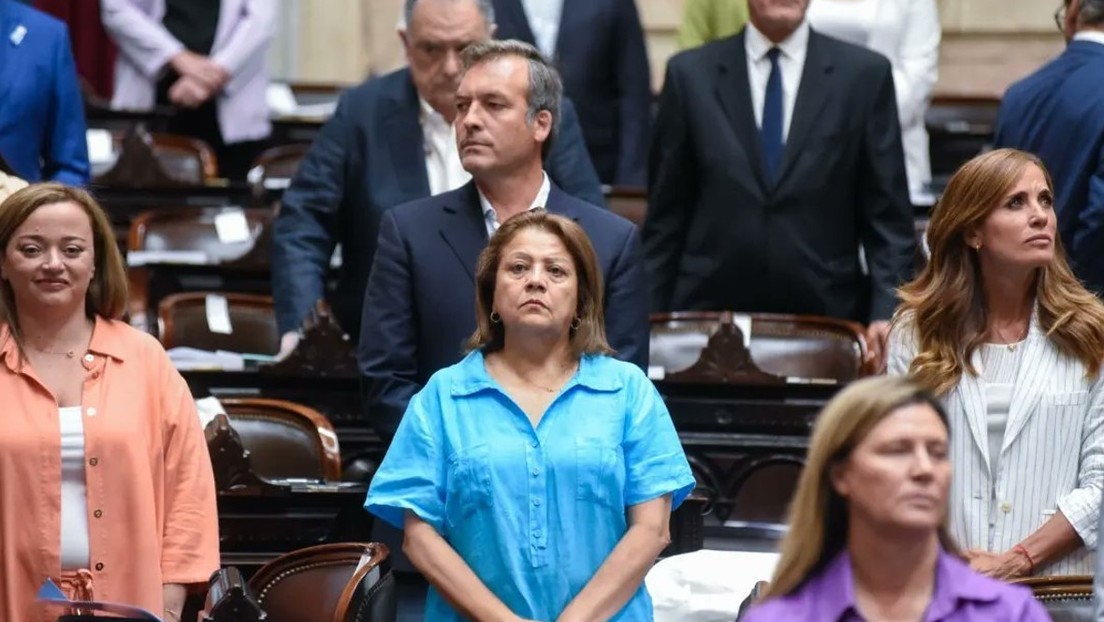 Diputada denuncia que Milei desea regalar el litio y tierras argentinas a Elon Musk y Donald Trump