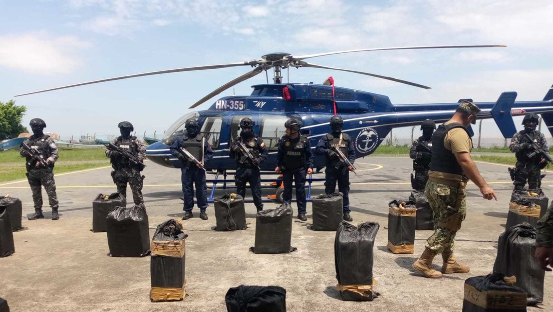 Incautan dos toneladas de droga en las costas de Ecuador (FOTOS, VIDEOS)