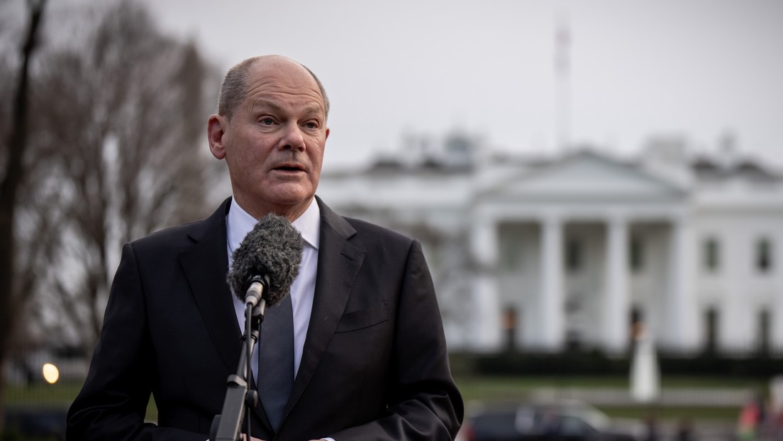 "Historia absurda": Scholz sobre la entrevista de Putin con Carlson