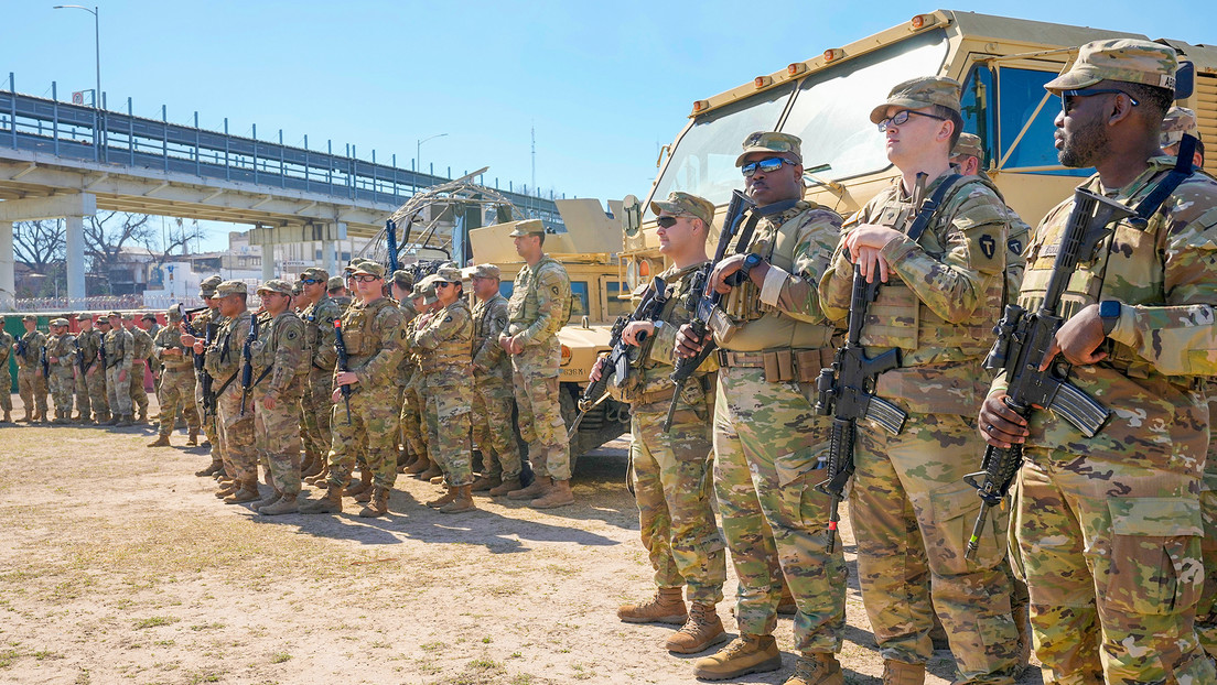 Texas redobla sus esfuerzos en la frontera con México para evitar la entrada de inmigrantes ilegales