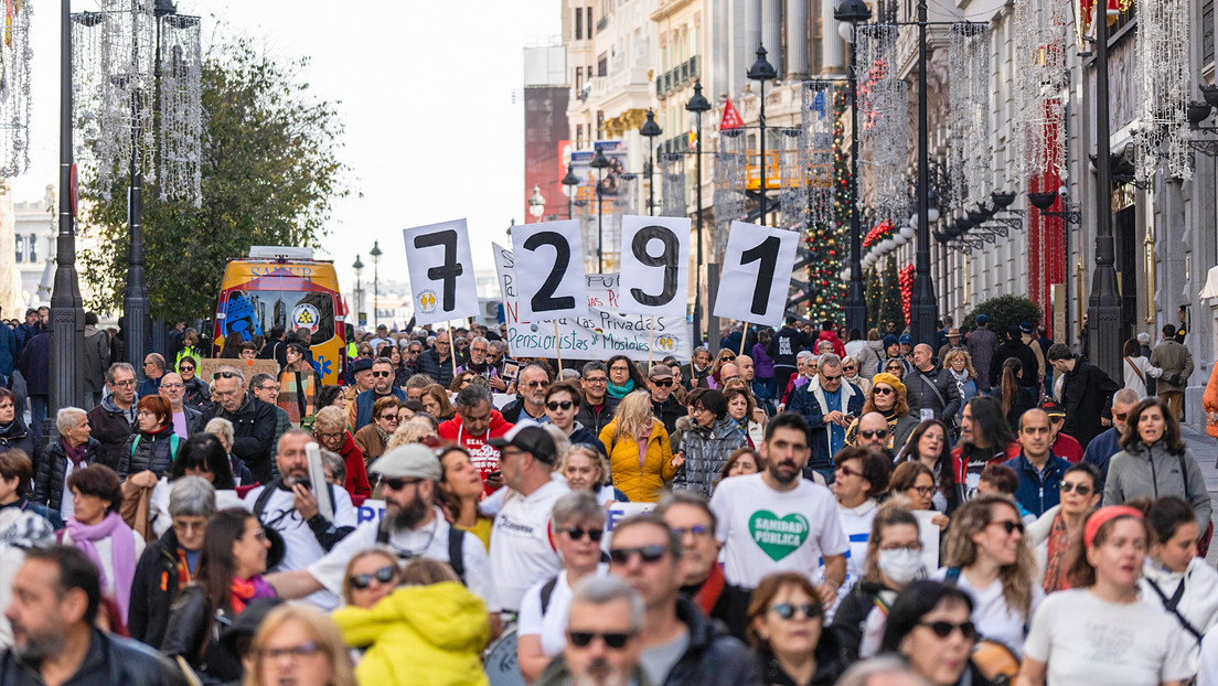 Las actas policiales sobre muertes en residencias durante la pandemia golpean al Gobierno de Madrid
