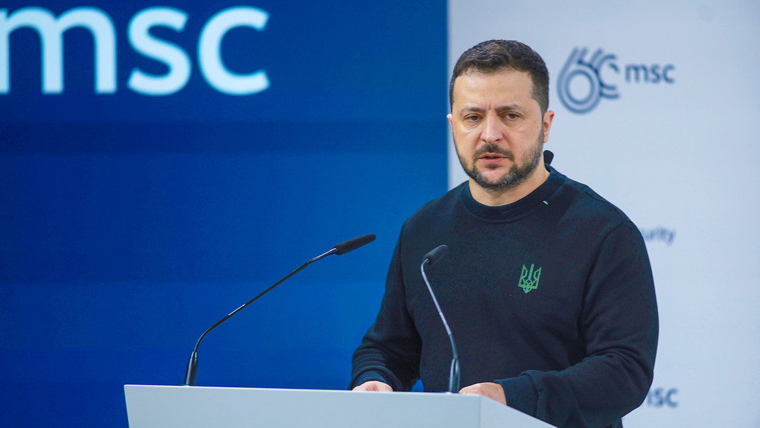 Zelenski reconoce el repliegue de tropas ucranianas de Avdéyevka