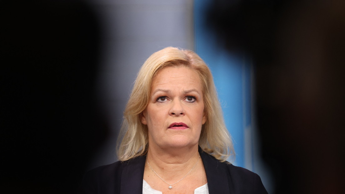 El fascismo en su lucha contra la ultraderecha o al revés