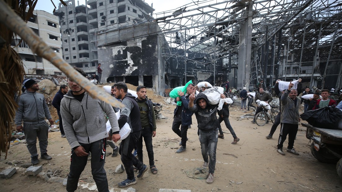 "Más personas corren el riesgo de morir de hambre": La ONU suspende entregas de alimentos al norte de Gaza