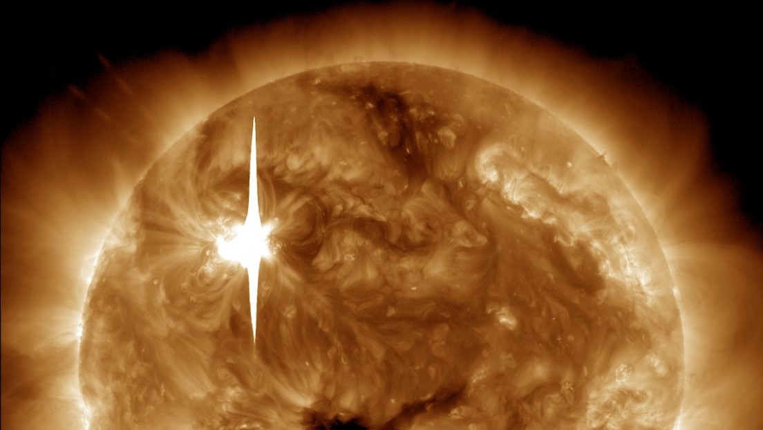 El Sol emite la mayor llamarada vista en años
