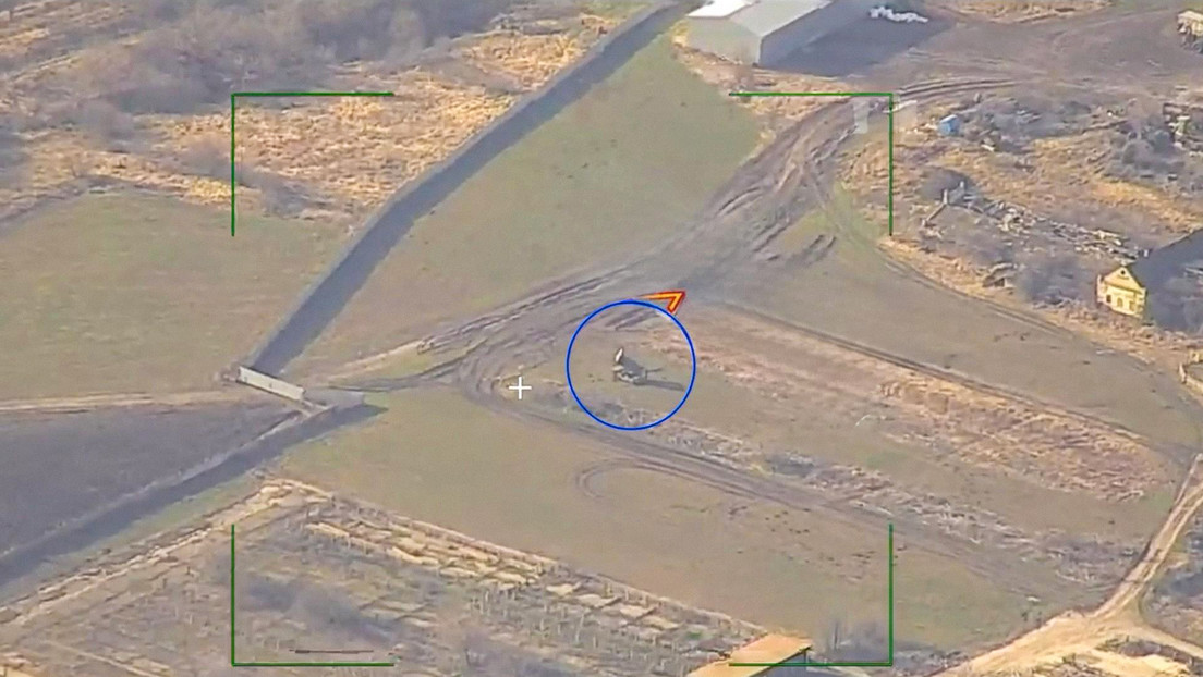 Fuerzas rusas destruyen una lanzadera del sistema antiaéreo noruego NASAMS de las tropas ucranianas