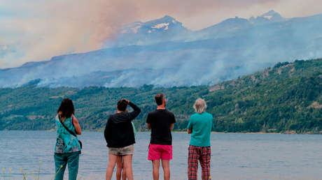 El incendio en el parque nacional argentino Los Alerces lleva más de 2.400 hectáreas arrasadas