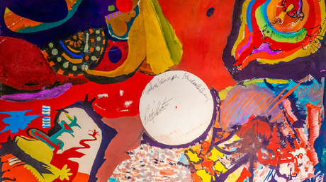 Venden por 1,7 millones de dólares un cuadro pintado por los miembros de The Beatles durante su gira por Tokio