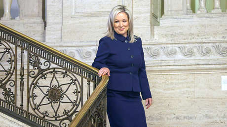 Una nacionalista del Sinn Féin llega por primera vez al poder en Irlanda del Norte