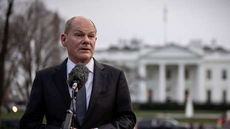 "Historia absurda": Scholz sobre la entrevista de Putin con Carlson