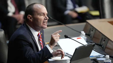 4 horas de críticas a la ayuda para Ucrania: el maratónico discurso de un senador de EE.UU.