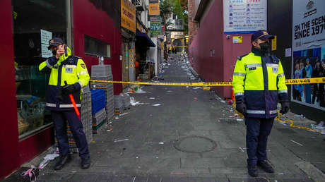 Condenan a dos policías por dar la orden de borrar pruebas sobre la mortífera estampida de Halloween en Seúl