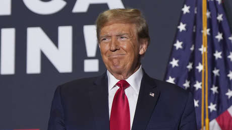 Bloomberg: Trump contempla una paz apresurada en Ucrania si es elegido presidente