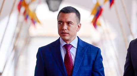 Noboa se juega "todo o nada" con la consulta y referéndum convocados en Ecuador