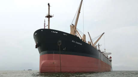 Los hutíes atacan dos barcos de EE.UU.