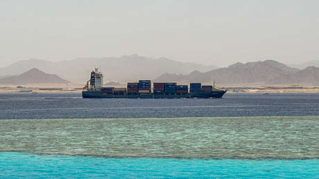 Egipto: los ingresos del canal de Suez han caído hasta un 50 % en 2024