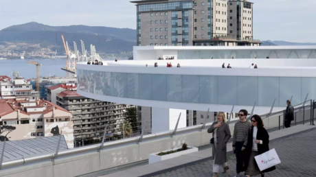 Tercer suicidio en unas instalaciones inauguradas hace seis días en una ciudad española