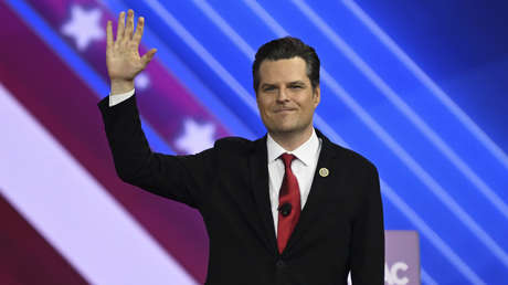 Congresista de EE.UU.: "El dinero asignado a Ucrania salpica las capitales mundiales del blanqueo de dinero"