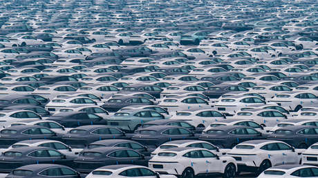 Biden tacha de amenaza a la seguridad nacional los autos eléctricos chinos