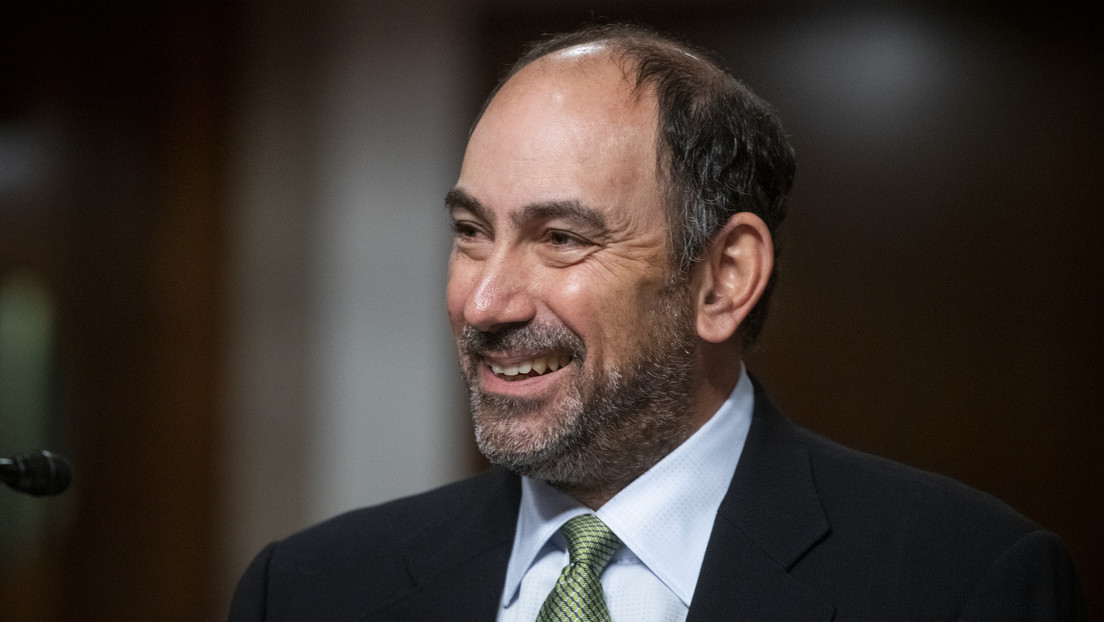 Revelan que el embajador de EE.UU. en Singapur amenazó al personal de la misión diplomática y despilfarró dinero