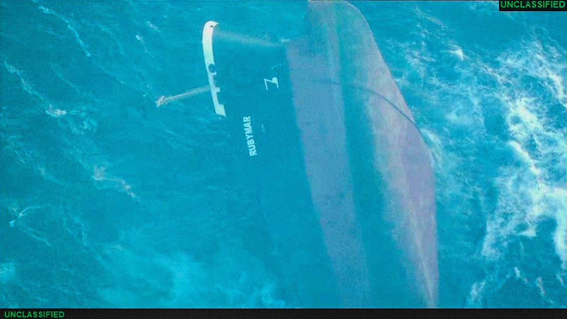 Los hutíes avisan que Yemen seguirá hundiendo más barcos británicos