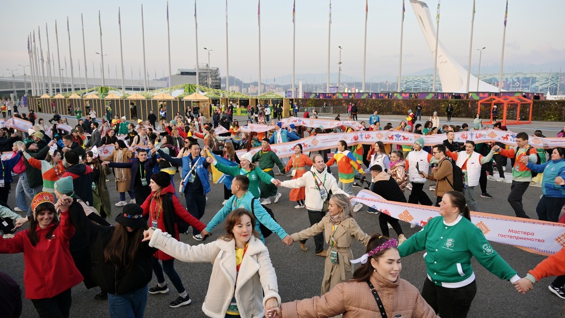 Jóvenes latinoamericanos se sienten bienvenidos en el Festival de la Juventud en Rusia