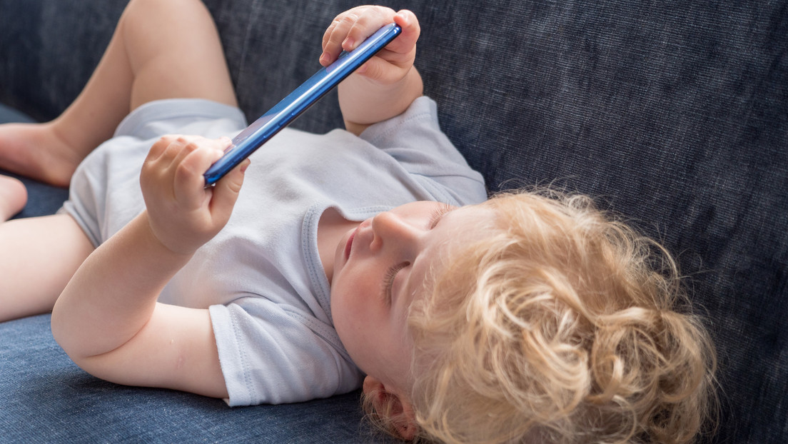 Una epidemia de ceguera se cierne sobre la generación Z