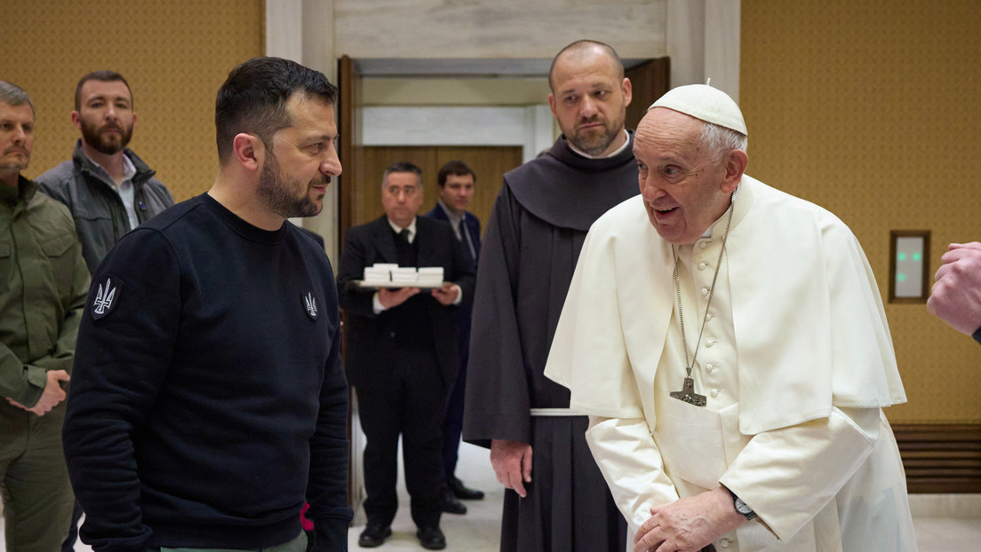 Los primeros comentarios de Zelenski tras el llamamiento del papa Francisco a negociar