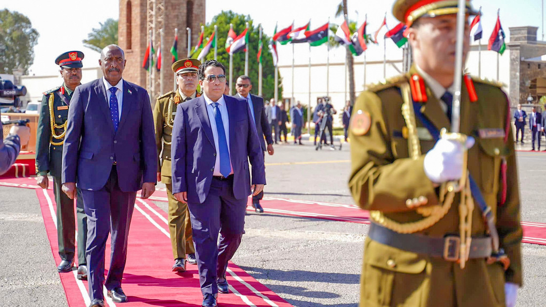 Tres líderes libios alcanzan un acuerdo sobre la unidad del país tras una década de división