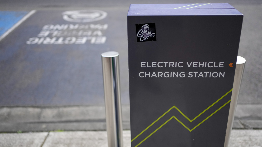 Concluyen que coches eléctricos son un tercio menos eficientes de lo anunciado