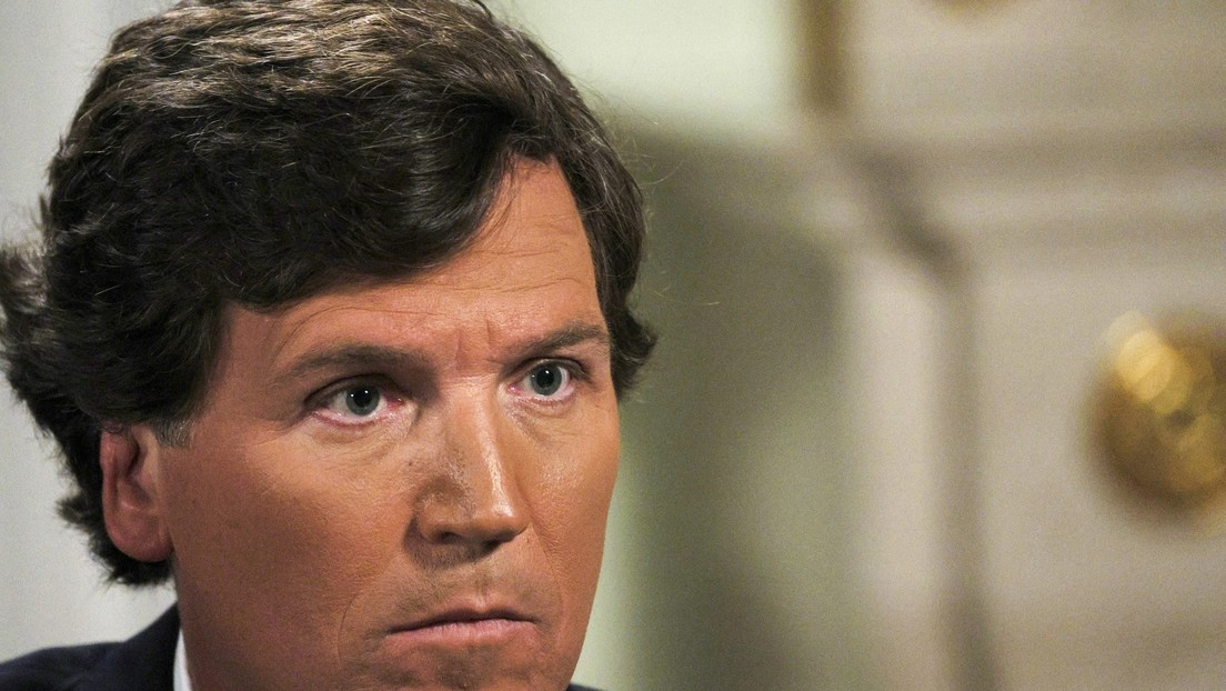 Tucker Carlson explica qué amenaza a EE.UU. a una escala "mucho mayor" que TikTok
