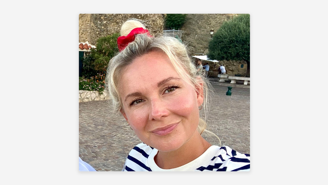 Renuncia una psicóloga que asesoró a Meta sobre prevención de suicidio y autolesiones