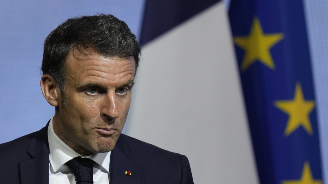 Lavrov explica el giro belicista de Macron: "debe crear una distracción"