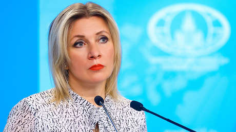 Moscú se burla de "la nueva norma de principios" de Francia