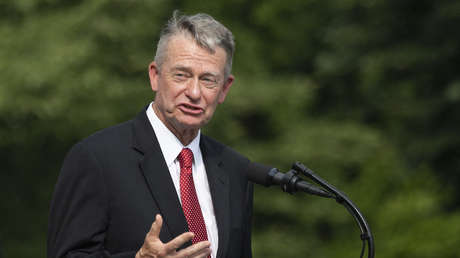 El gobernador de Idaho insta a "deshacerse" de Biden